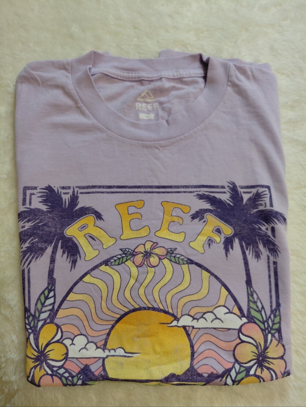 REEF Encinitas California Graphic Tee NWT Women’s Size M Purple Beach Shirt